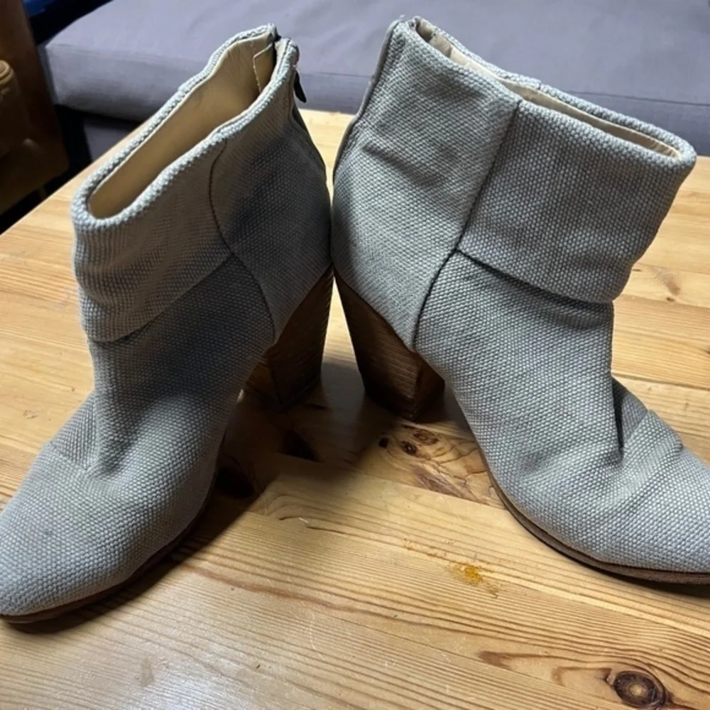 RAG & BONE ANKLE BOOTS SZ 9 P#17